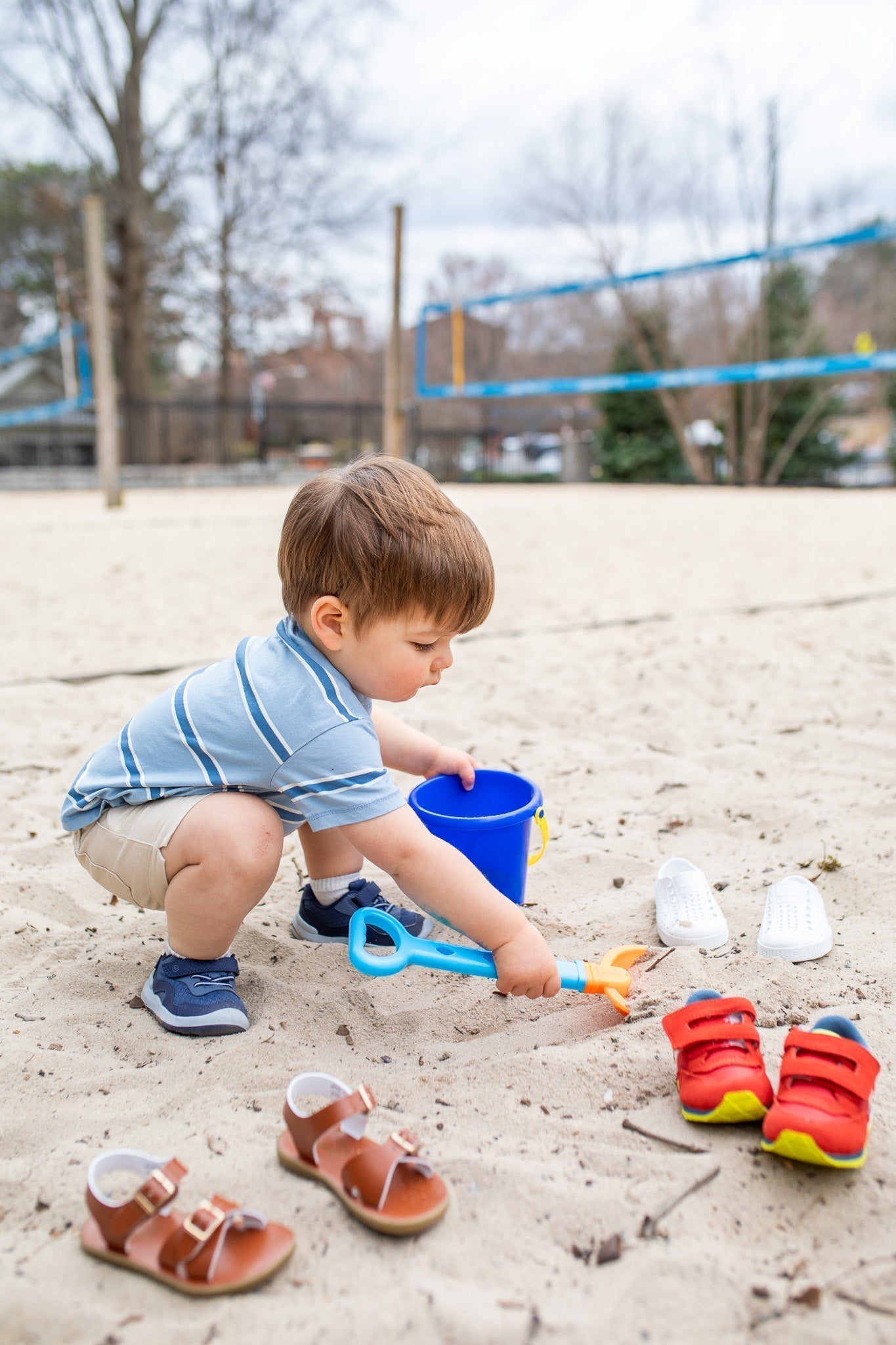toddler-wearing-summer-camp-shoes